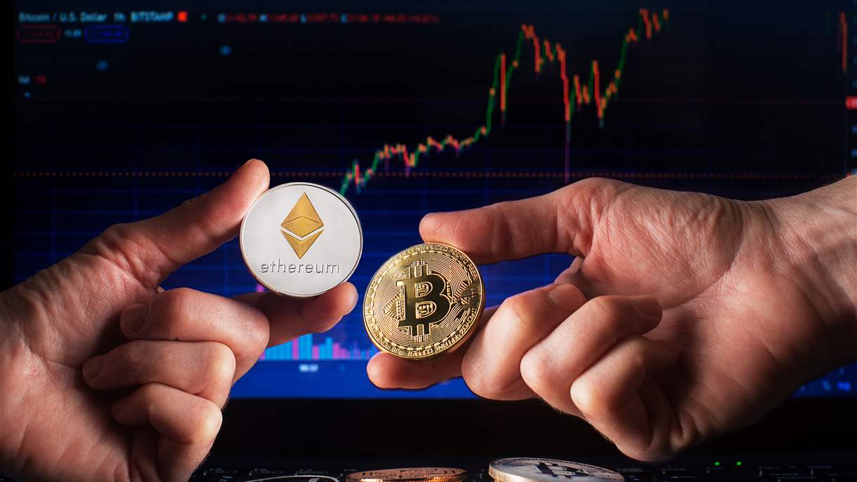 تراجع جماعي للعملات المشفرة