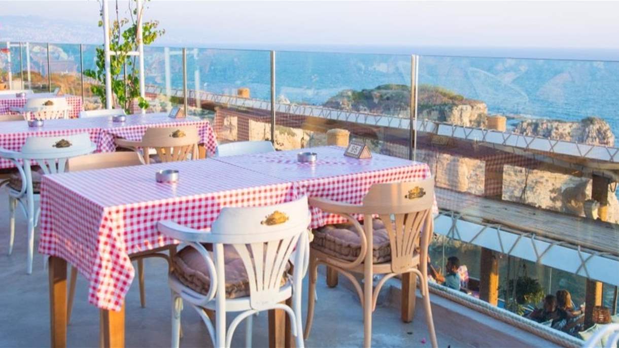 نقابة المطاعم تنتفض ضد "التعميم رقم 1" 