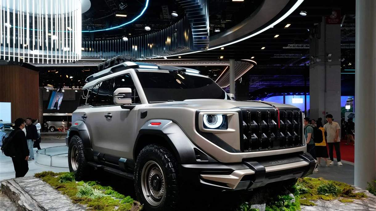 ممنوع البيع تحت الكلفة.. قرار صيني جديد في عالم السيارات