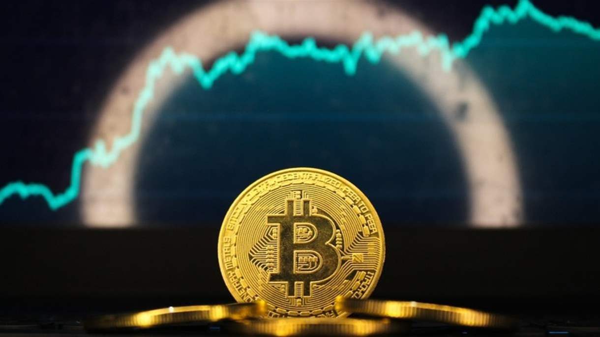 العملات المشفرة تقلص خسائرها قليلاً 