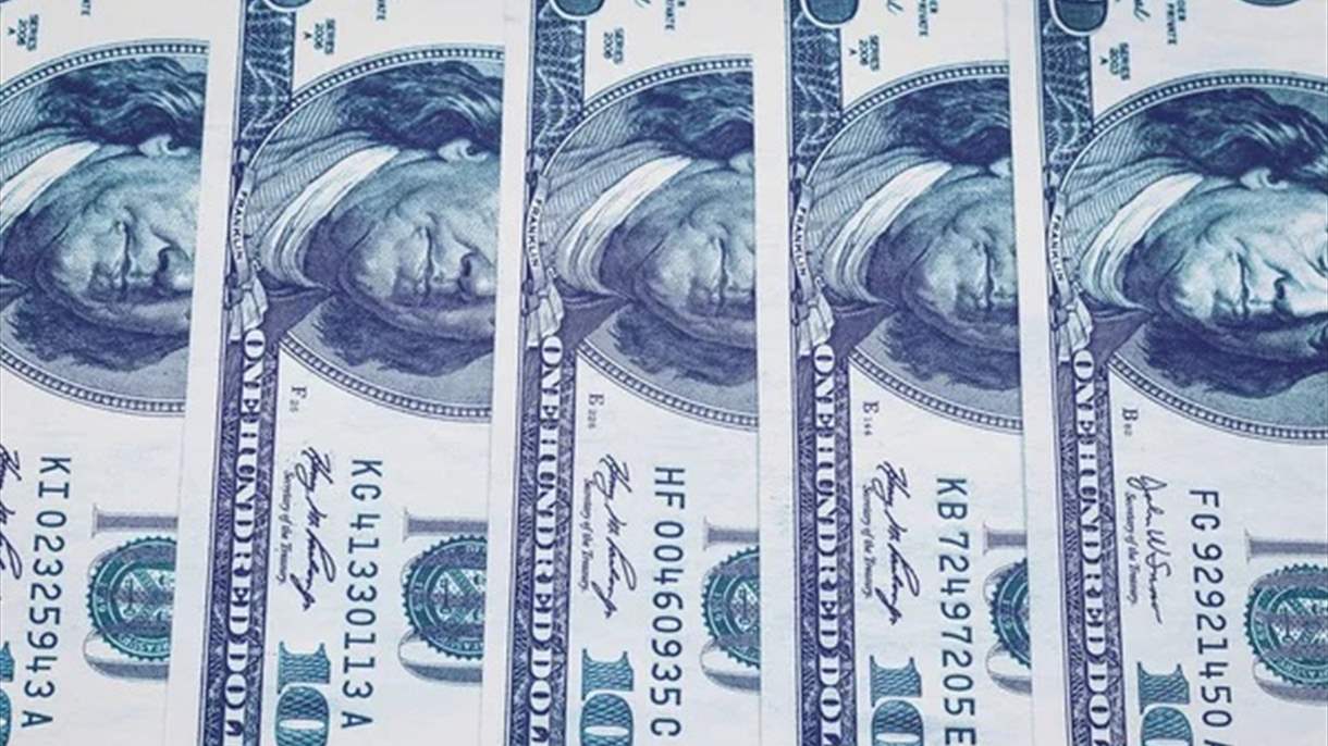 الدولار يرتفع من جديد 
