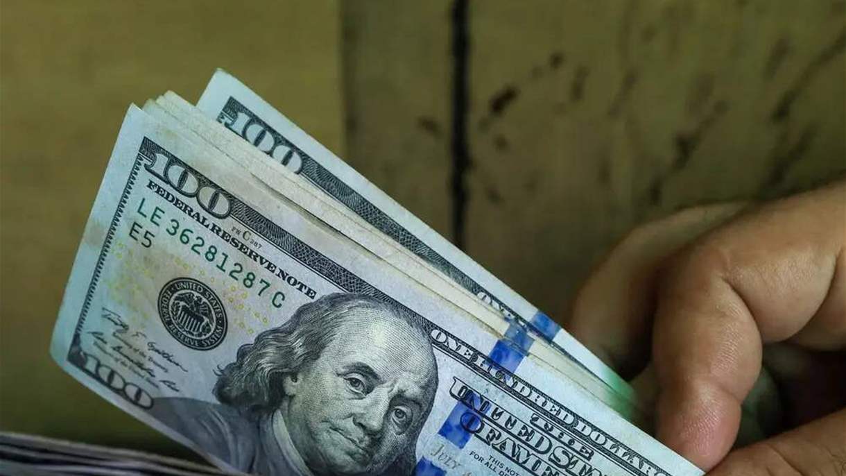 هكذا تحرّك الدولار على وقع طبول التصعيد 
