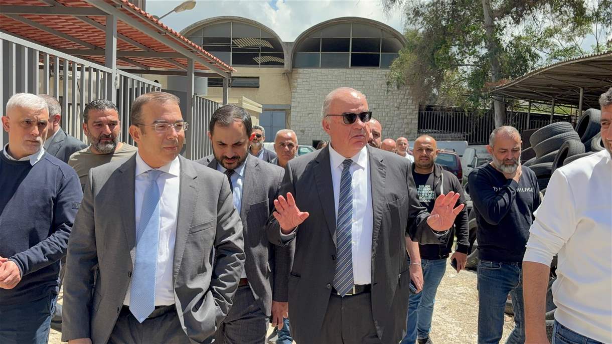 الحاج يتفقد مستودع تاتش.. خطوة نحو خفض النفقات وتعزيز الكفاءة