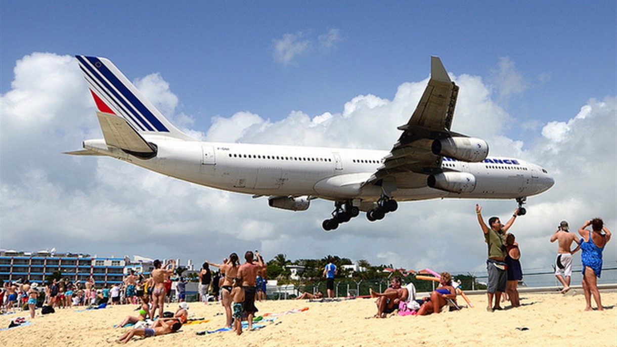 سبب مضحك لهبوط طائرة فرنسية اضطرارياً