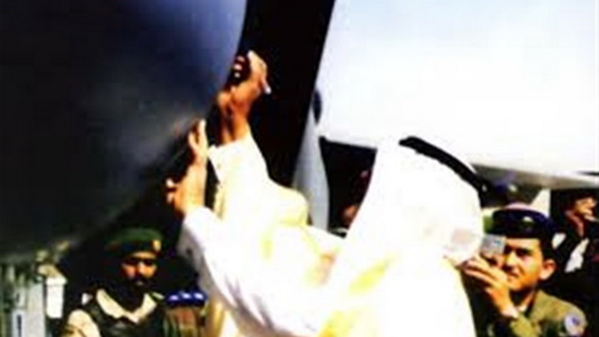 هذا ما كتبه الملك عبد الله على طائرات السعودية