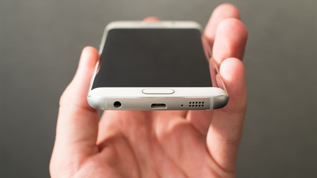 لهذا السبب غالاكسي إس 6 إيدج اغلى من غالاكسي اس ٦