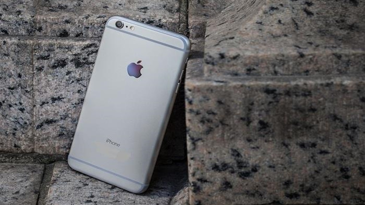 آيفون 6 يتفوق على كل التوقعات