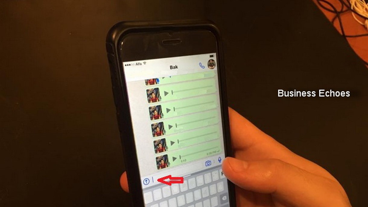 الى حاملي آيفون هكذا توقِفون قطع التسجيل الصوتي على واتس آب أثناء التسجيل