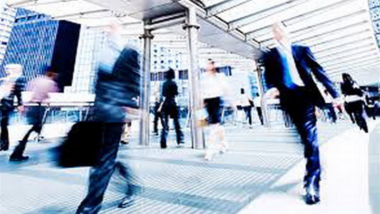 المدن التي تُرهق عمالها بعدد كبير من ساعات العمل