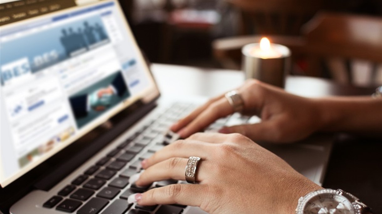 الى كل من يكتب هذه المعلومات على فايسبوك