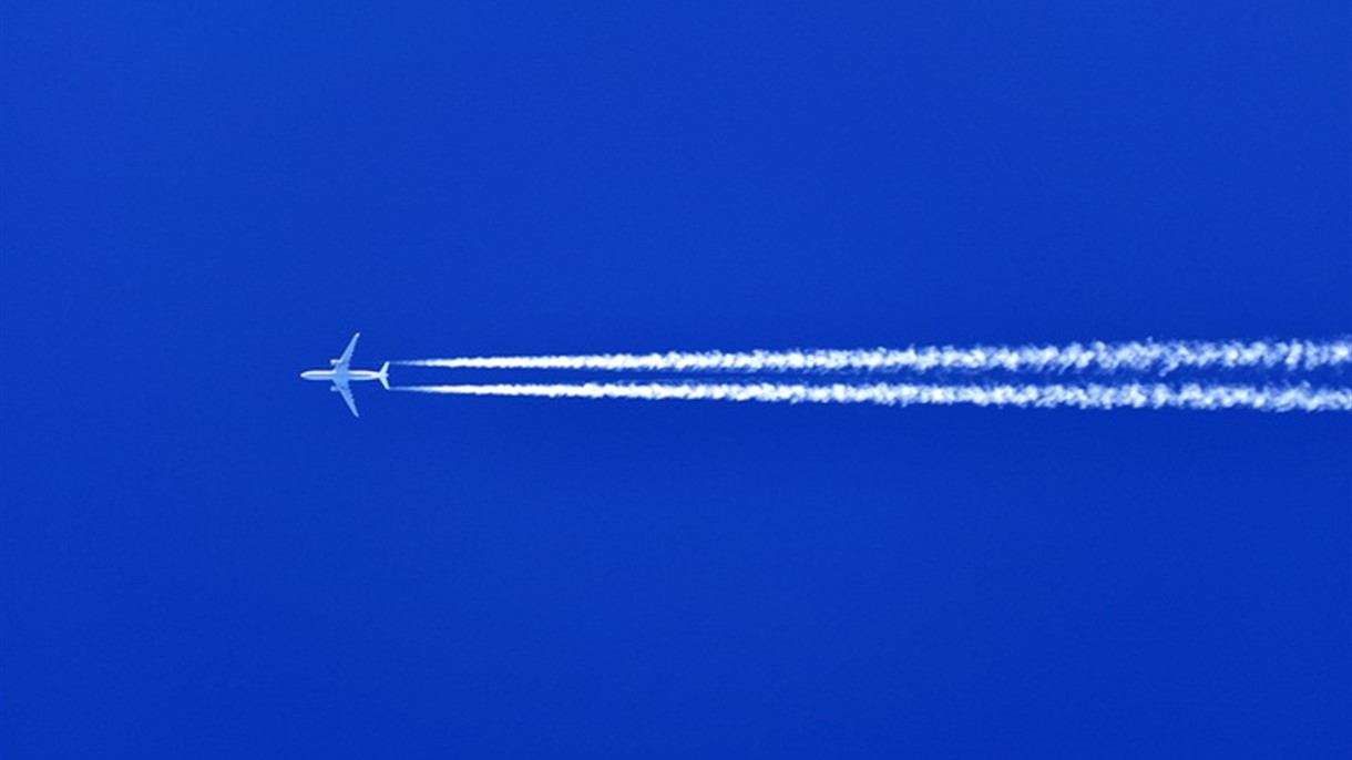 شركات الطيران تغيِّر مساراتها الجوية خوفاً من ضربات