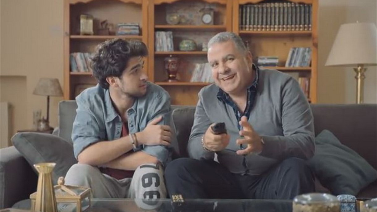 فيديو كليب رائع كيف يعاني اللبنانيون في الخارج من اولادهم