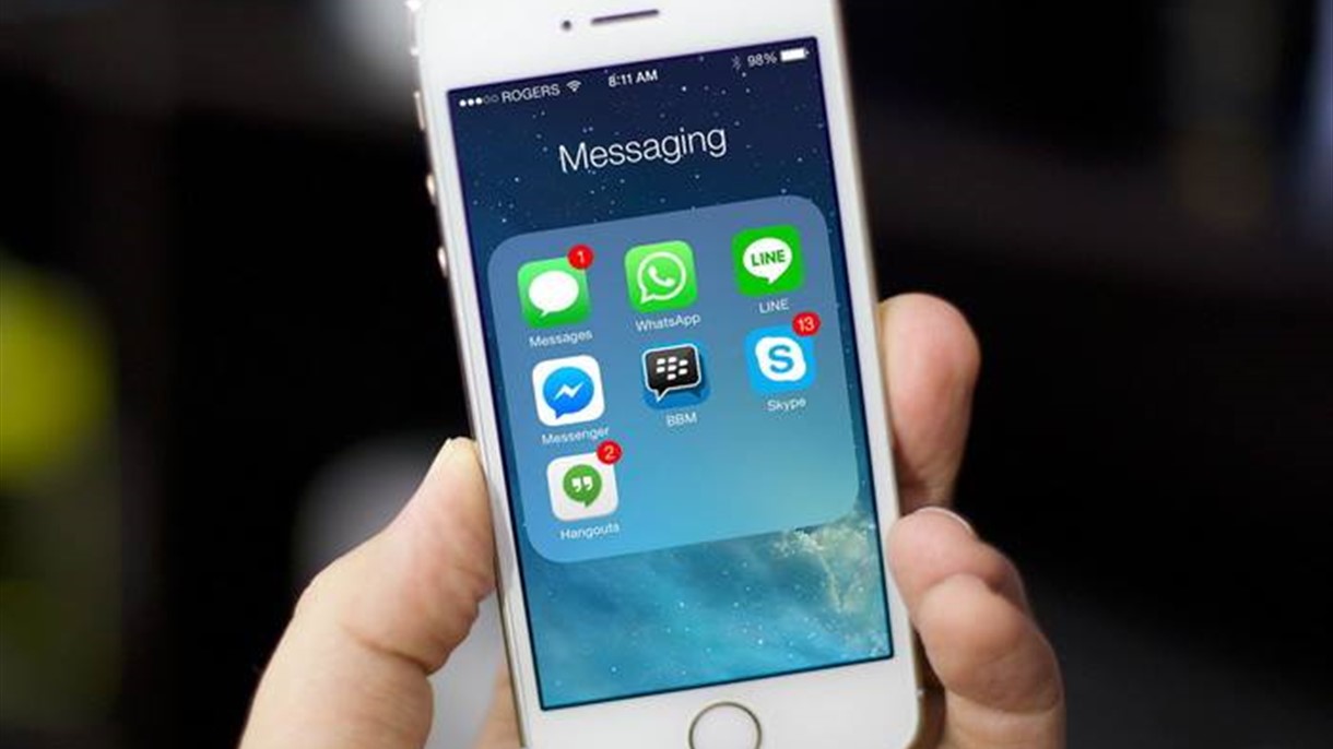 المنافس الجديد لواتس آب يقترب من الاطاحة به