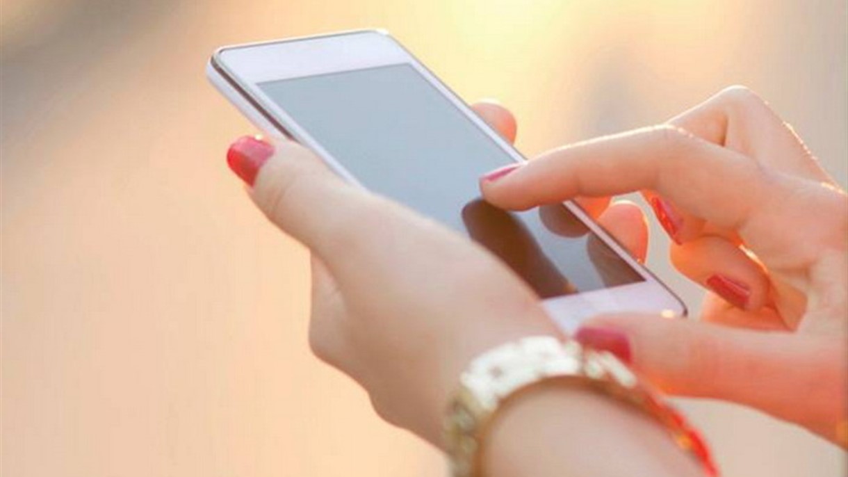 هذا الهاتف بـ 7 دولارات