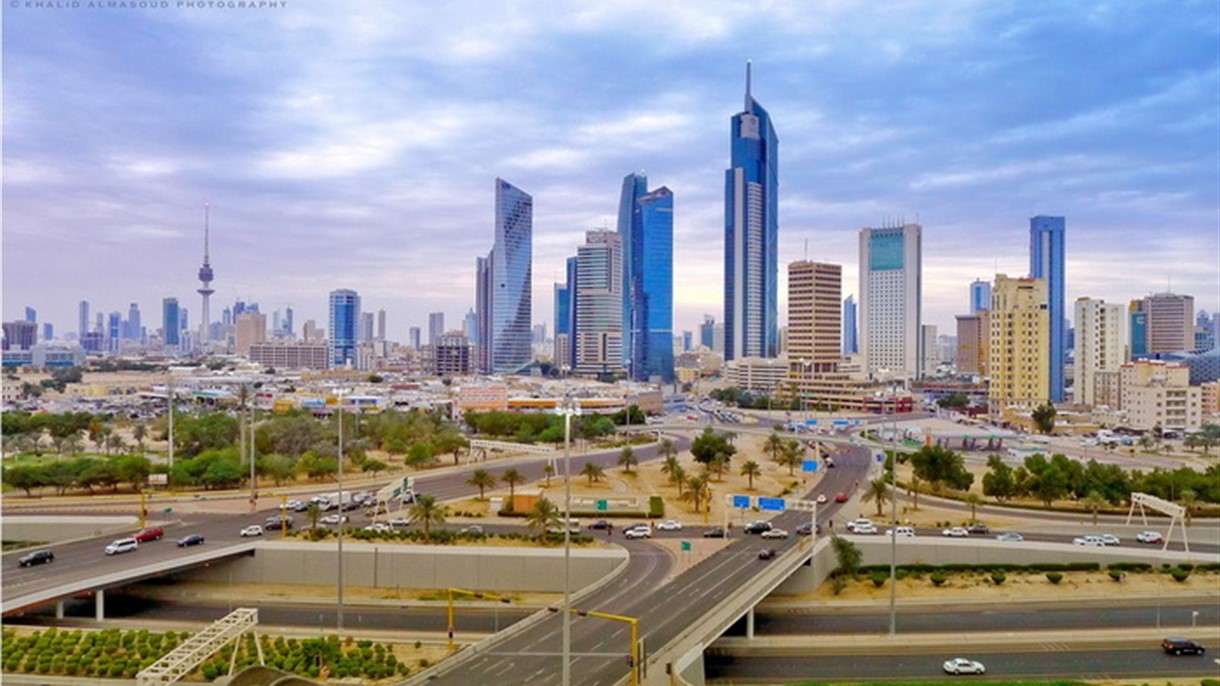 رفع الضرائب على أرباح الشركات بالكويت