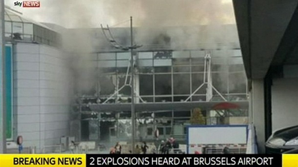 قتلى وجرحى في انفجارين بمطار بروكسل