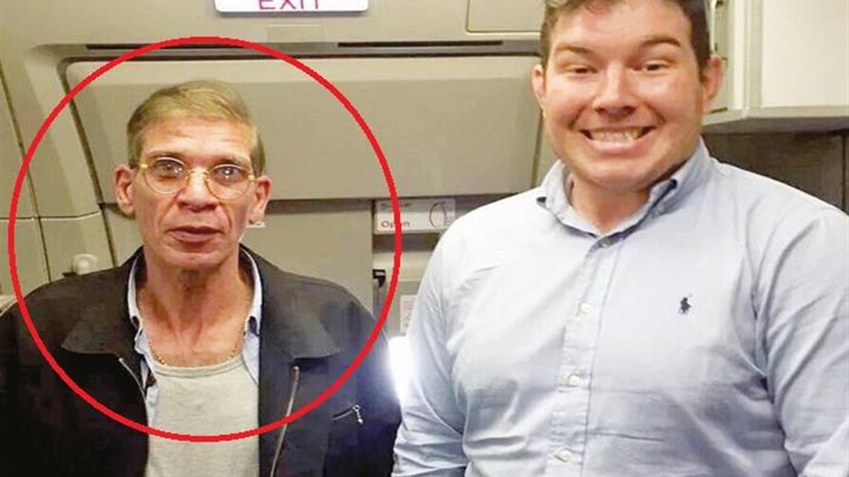 تصرُّفات لا تصدَّق عن خاطف الطائرة المصرية