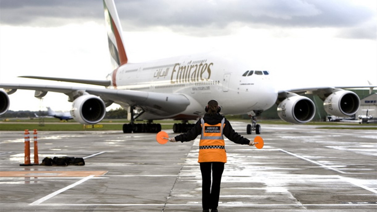 طيران الإمارات تزيد عدد رحلاتها لأكبر تجمّع غربي في دبي