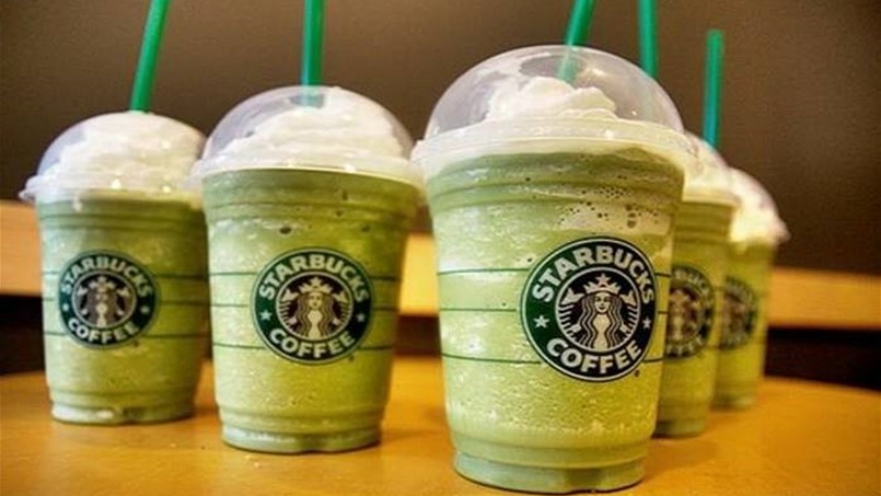 ستاربكس تستقبل الصيف بهذا المشروب