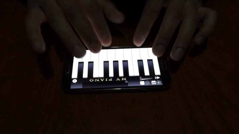 تطبيق مجاني لهواتف سامسونغ ليوم السبت