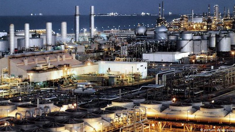 السعودية تُبقي على سياساتها البترولية