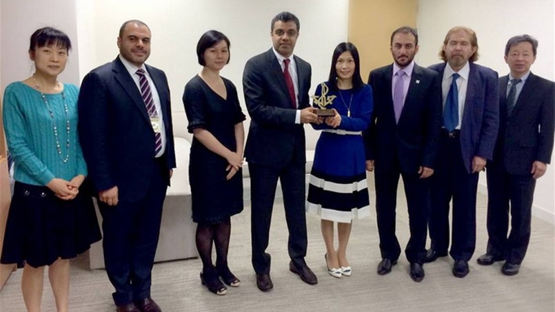 دبي الملاحية تتعاون مع هونغ كونغ في القطاع البحري