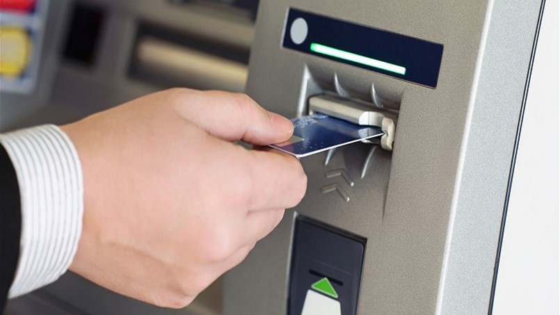 سرقة 1400 جهاز لسحب الاموال في ساعتين