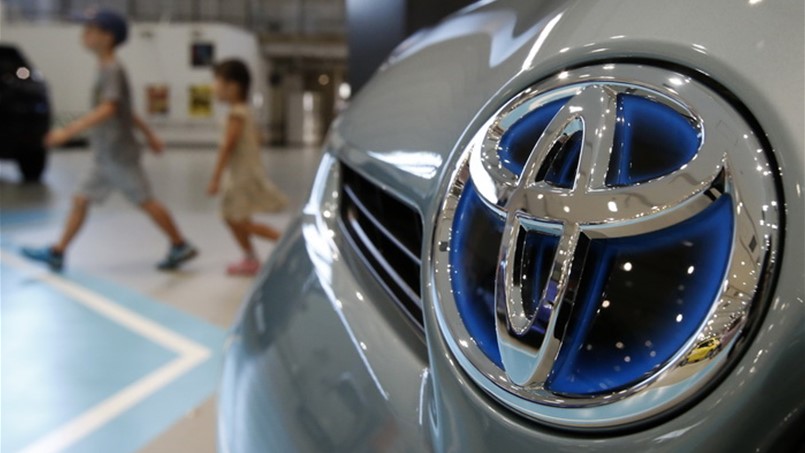 شركة تويوتا تحذر موظفيها