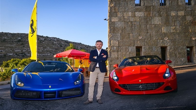 شوارع كفرذبيان تضجّ بفيراري 488 Spider وClaifornia T HS