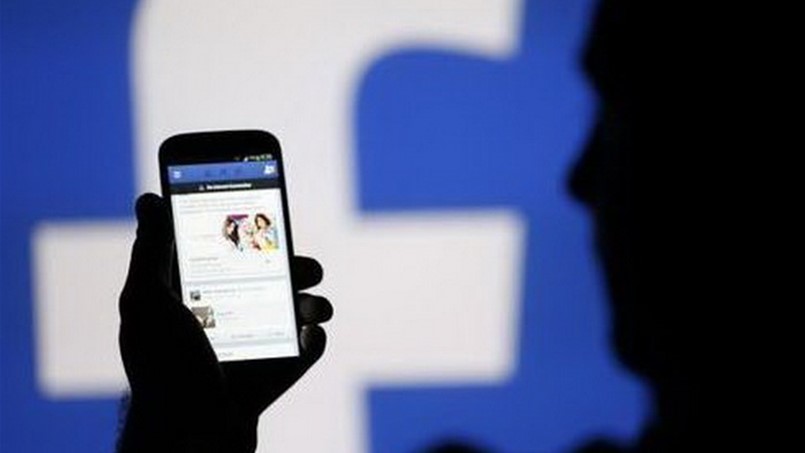 لمن يعتقد ان كل ما يكتبه على فايسبوك يقرأه الناس