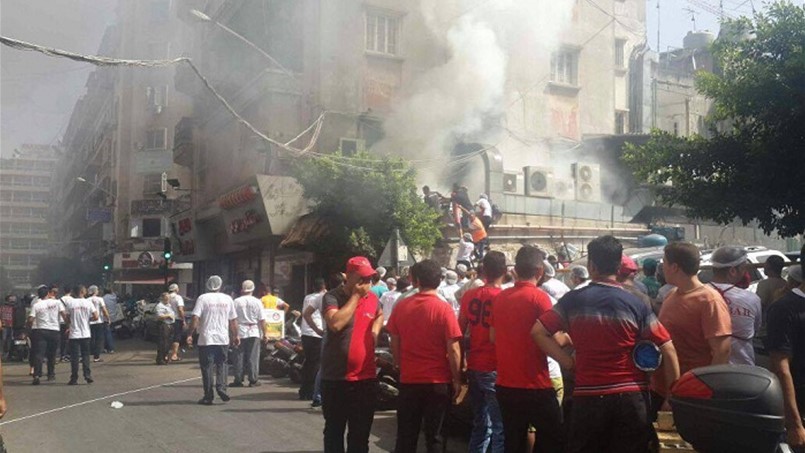 حريق في مطعم بربر الحمرا