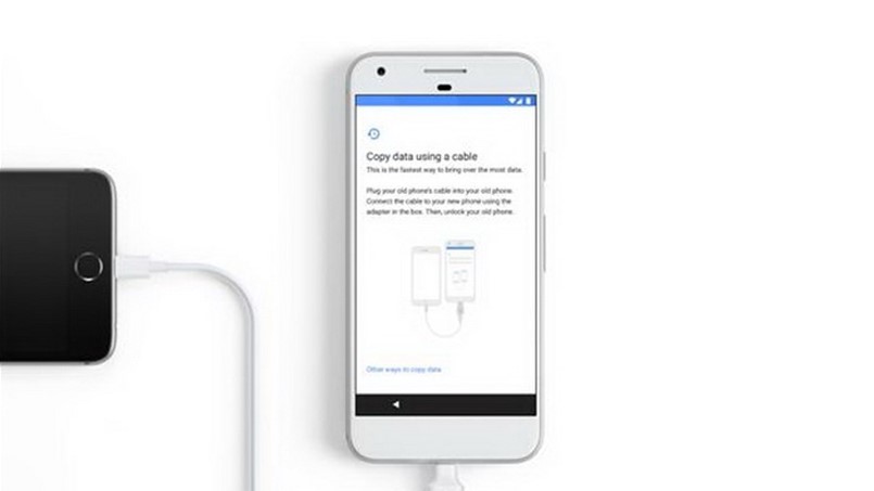 غوغل تساعد حاملي آيفون لكن لمصلحتها