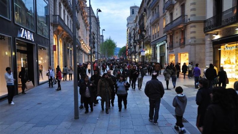 معدل البطالة في إسبانيا عند أدنى مستوى منذ 6 سنوات