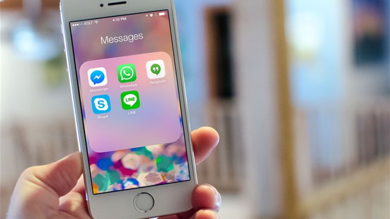 لاين يسبق واتساب بميزة الـ 200