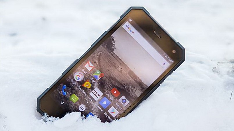 هاتف للأعمال الشاقة بـ 245 دولاراً