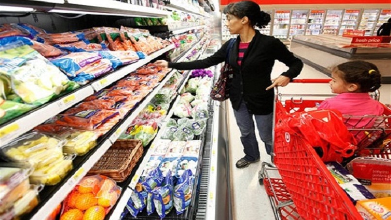 ثقة المستهلكين الأميركيين تنخفض