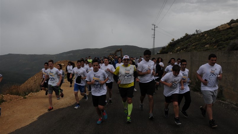 بنك البحر المتوسط يدعم العدّاء وهبي في 560 كلم