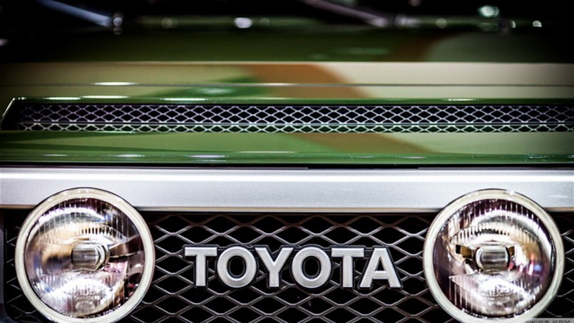 تويوتا تبيع أكثر وتخسر أكثر!
