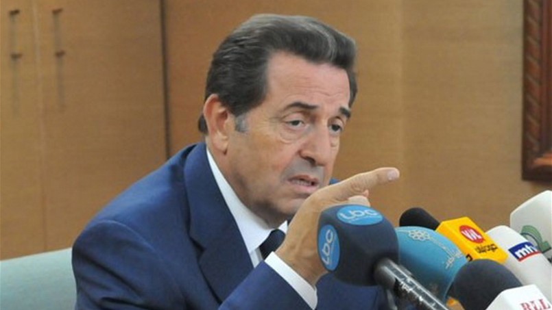 حرب طالب الحكومة بتسديد مستحقات التفاح للمزارعين