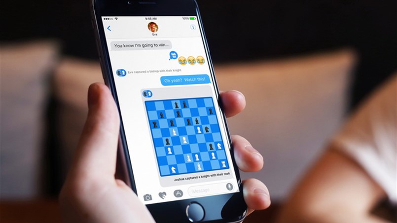 تطبيق آب ستور المجاني لـ 10 آب