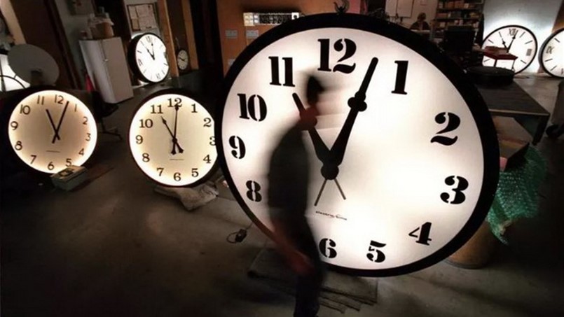 تاريخ بدء التوقيت الشتوي في لبنان