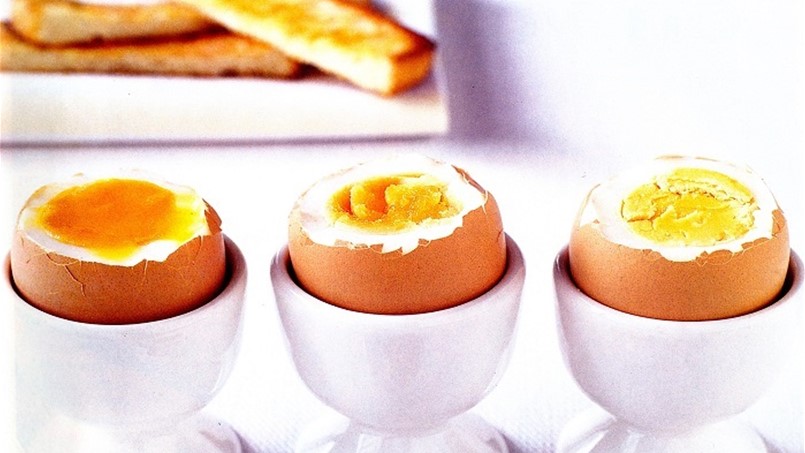 ماذا يحدث لجسمك عندما تأكل البيض؟