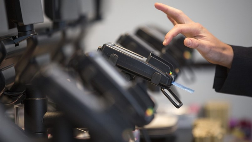 السويد قلقة من تراجع الكاش