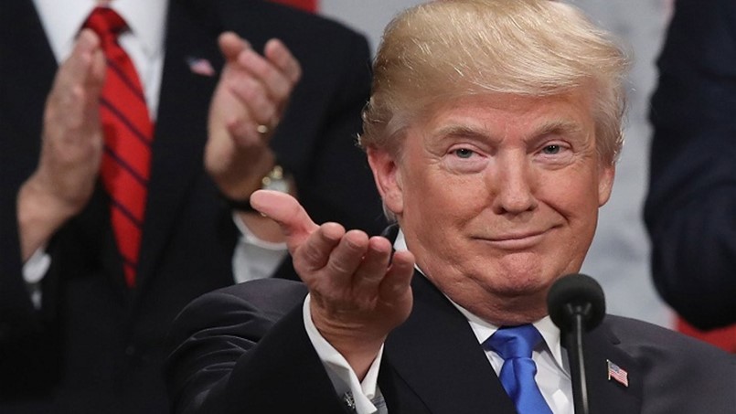 ترامب يتراجع