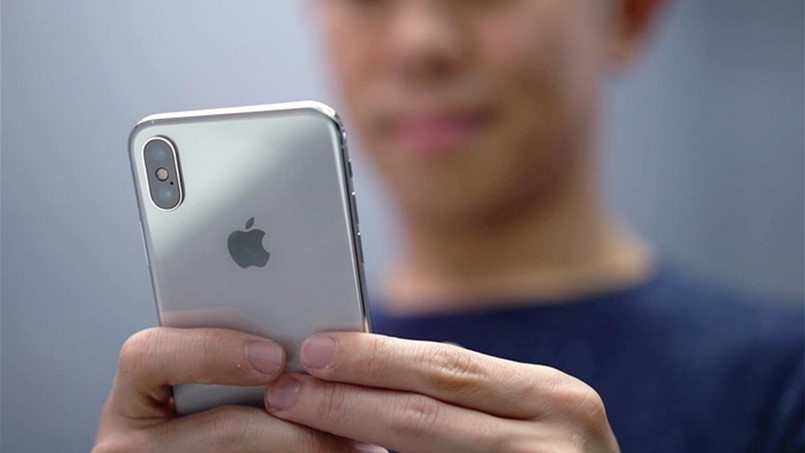 لمن يريد تجربة iOS 12 الجديد