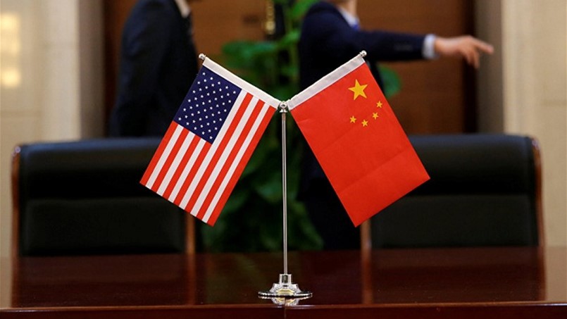 من سيفوز بالصراع؟