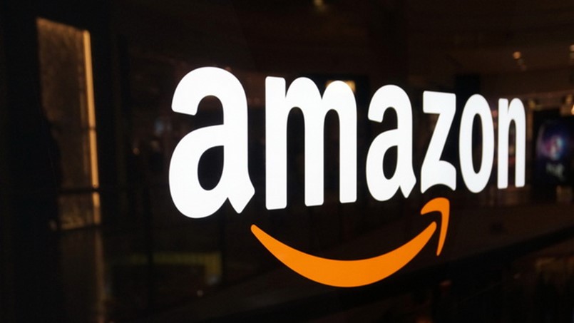 أمازون تقفز ثم تنزل