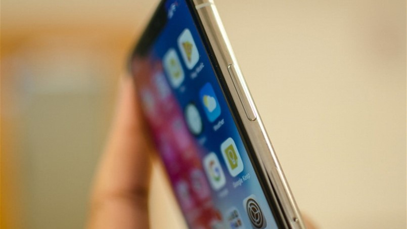 الـ x راجع وآب ستور بين Black Friday وكلن يعني كلن