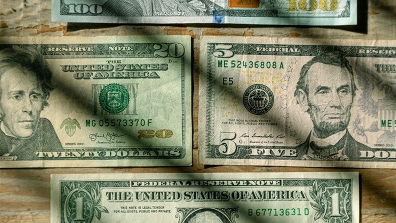 السعر الحقيقي للدولار... بعد الحكومة