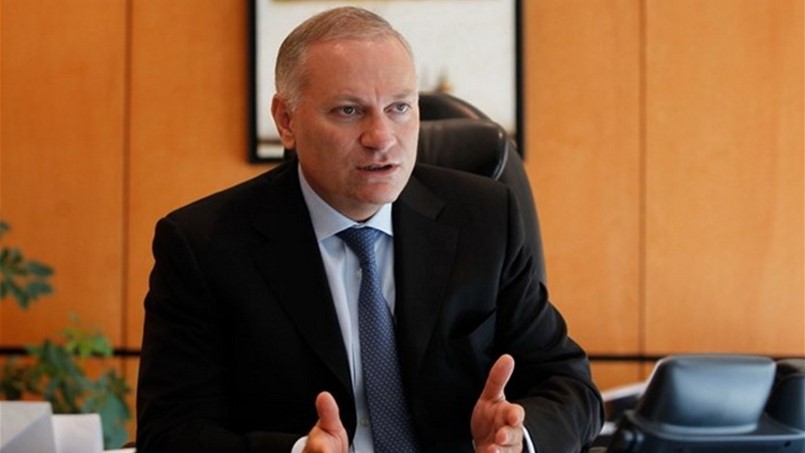 أزهري: السياسيون اللبنانيون هدّدونا لتهريب أموالهم